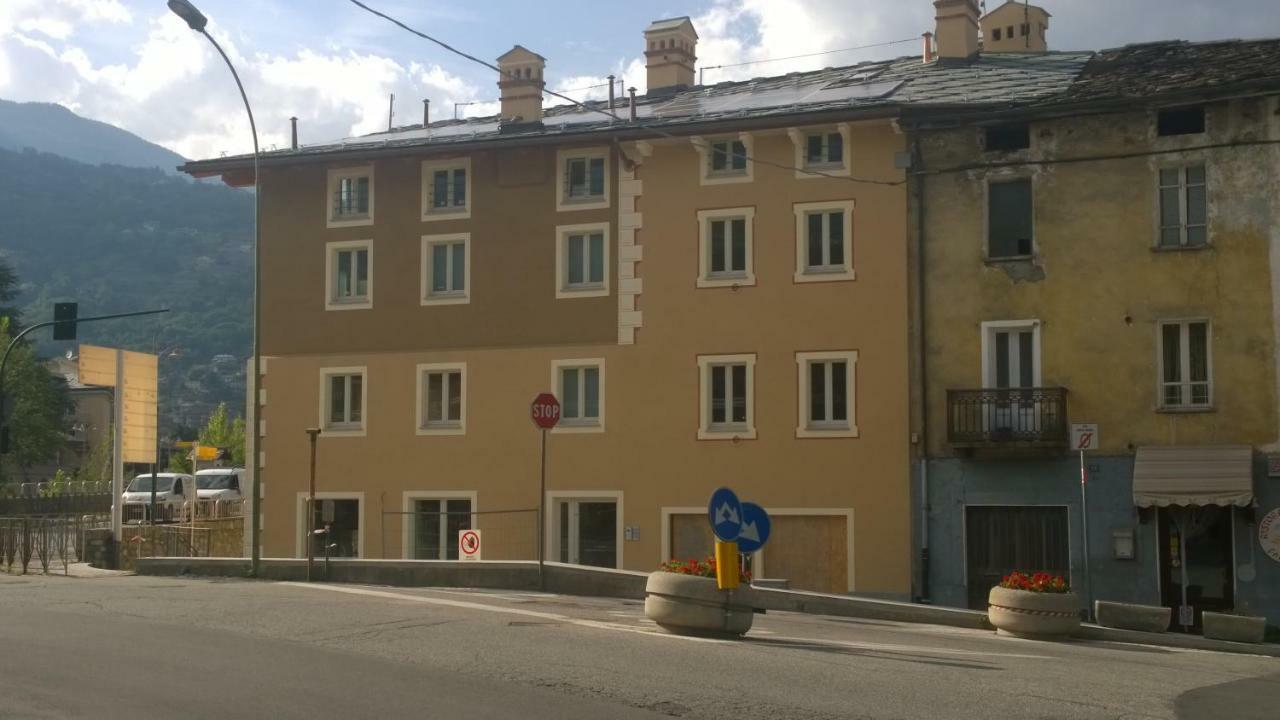 Apartament Casa Bellini Aosta Zewnętrze zdjęcie